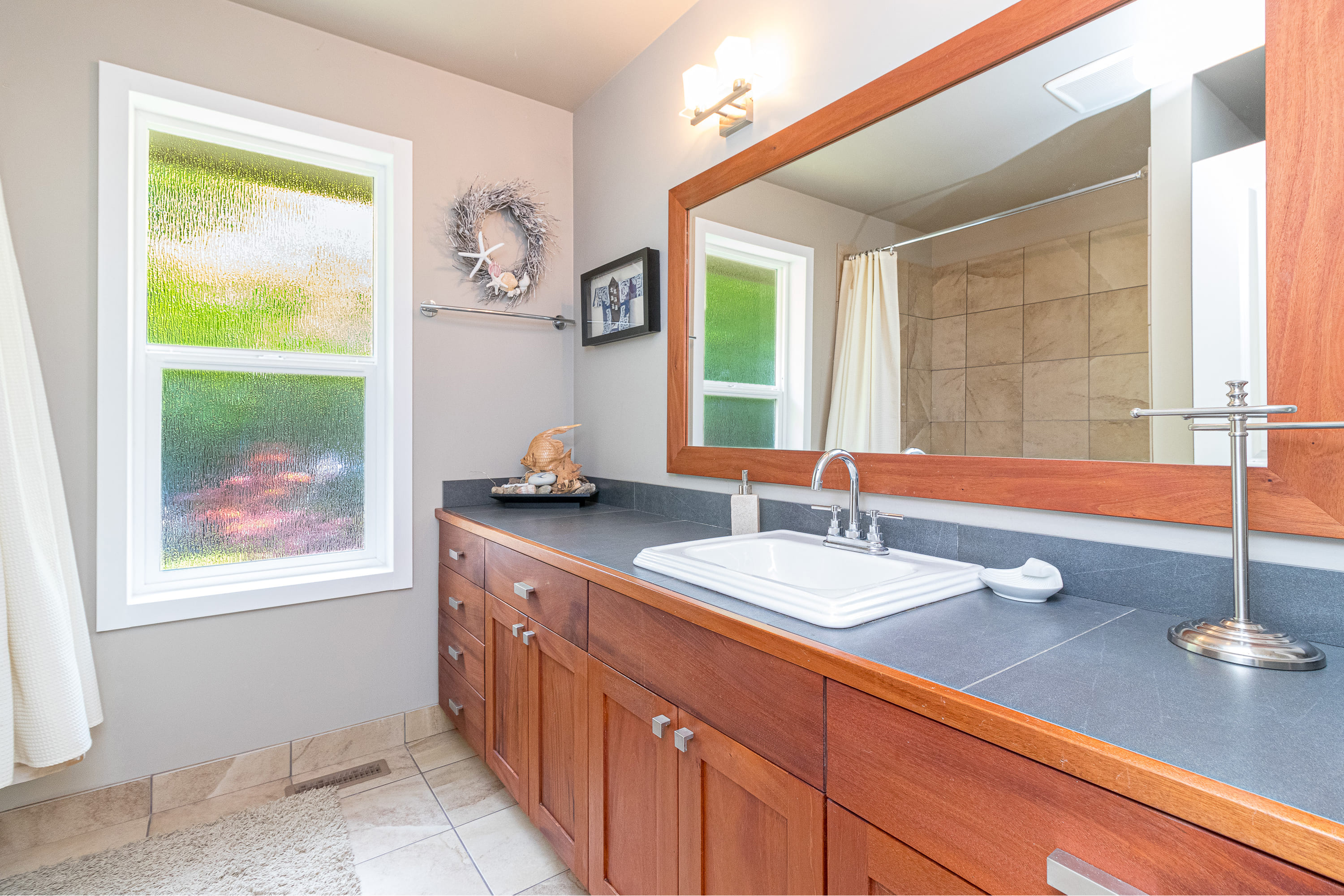 2550 Seaview Road, Mill Bay, British Columbia  V8H 1C8 - Photo 21 - 1043338