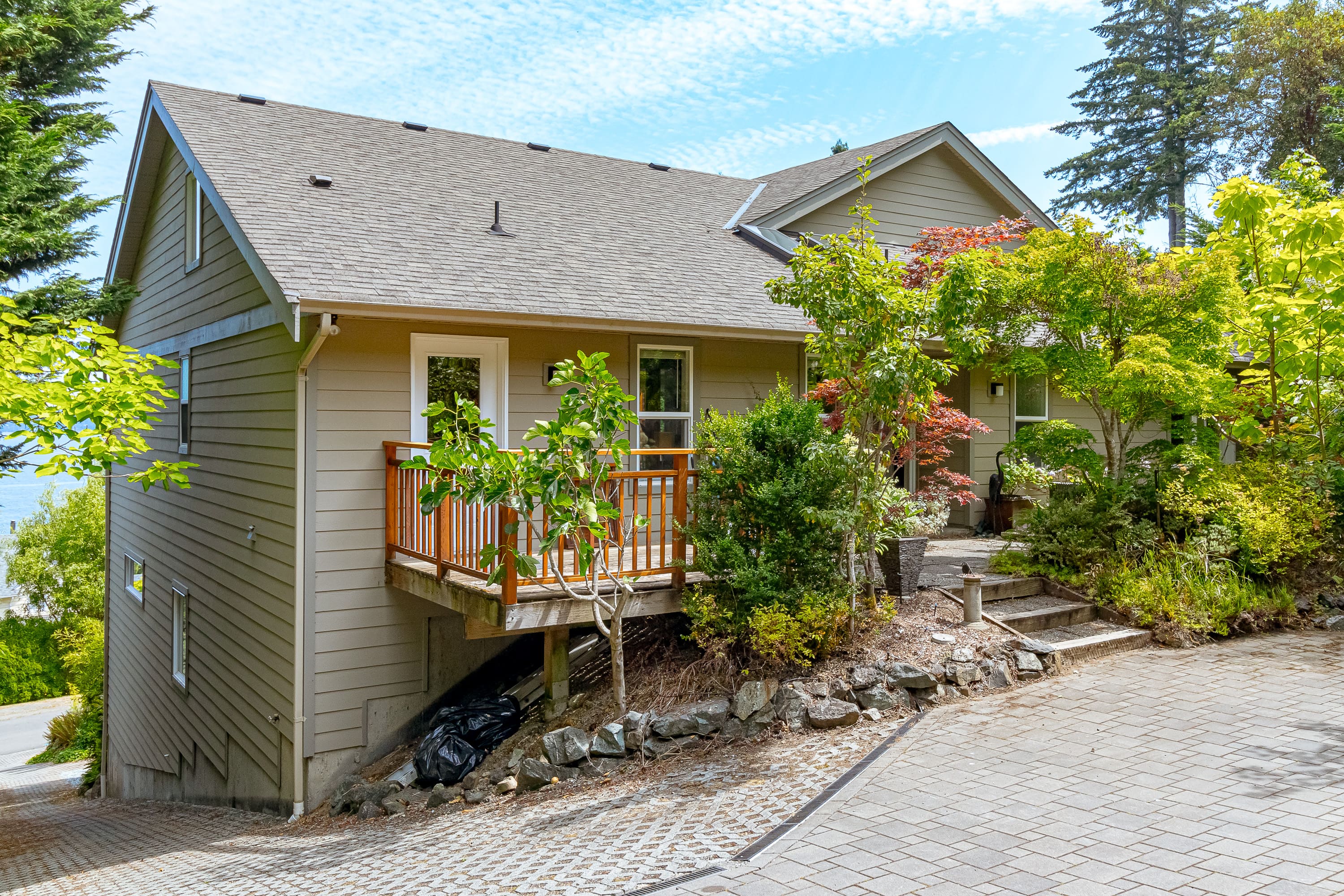 2550 Seaview Road, Mill Bay, British Columbia  V8H 1C8 - Photo 3 - 1043338